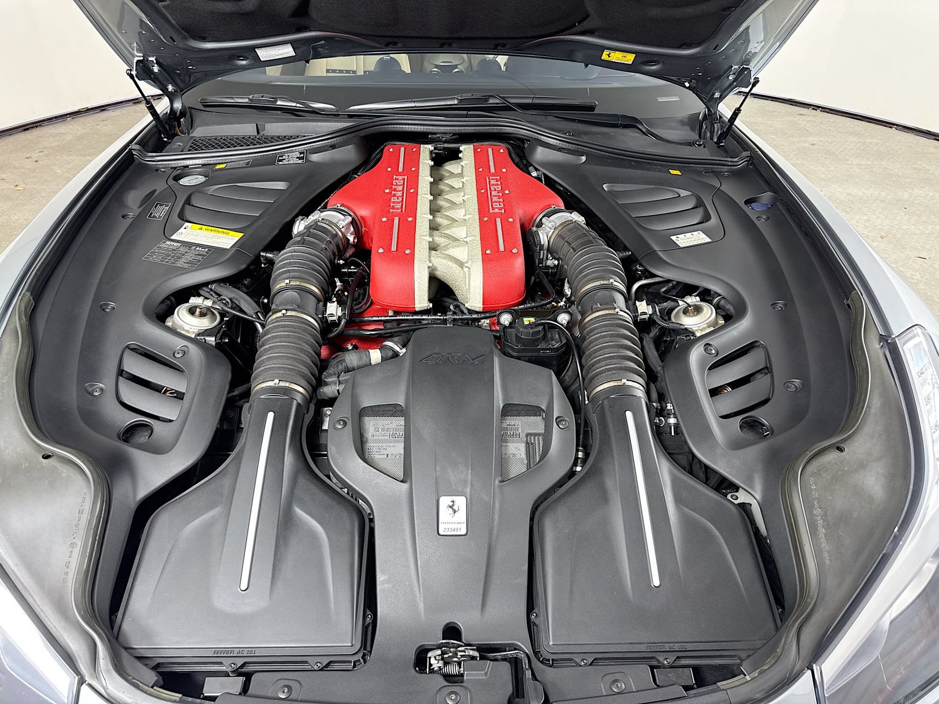 Certified 2018 Ferrari GTC4Lusso AWD/4WD image 21
