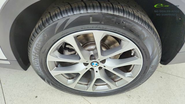 Used 2025 BMW X5 xDrive40i AWD/4WD image 59