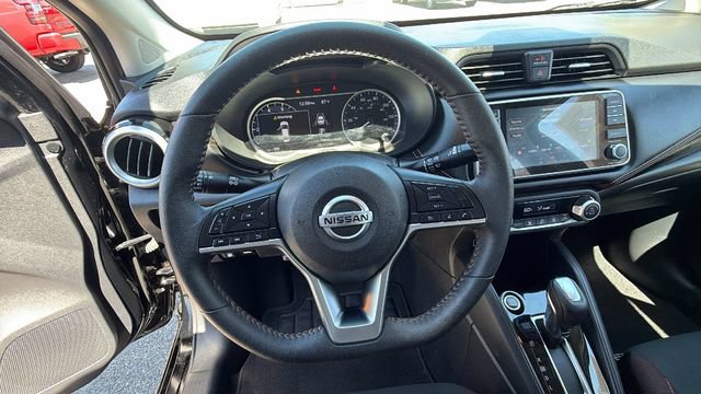 Used 2020 Nissan Versa SR FWD image 26
