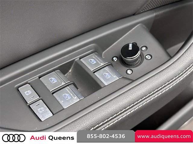 Used 2024 Audi Q8 e-tron Premium Plus w/ Premium Plus Package image 19