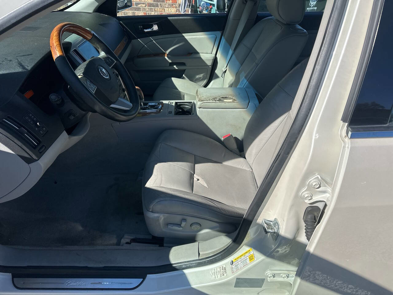 Used 2011 Cadillac STS image 10