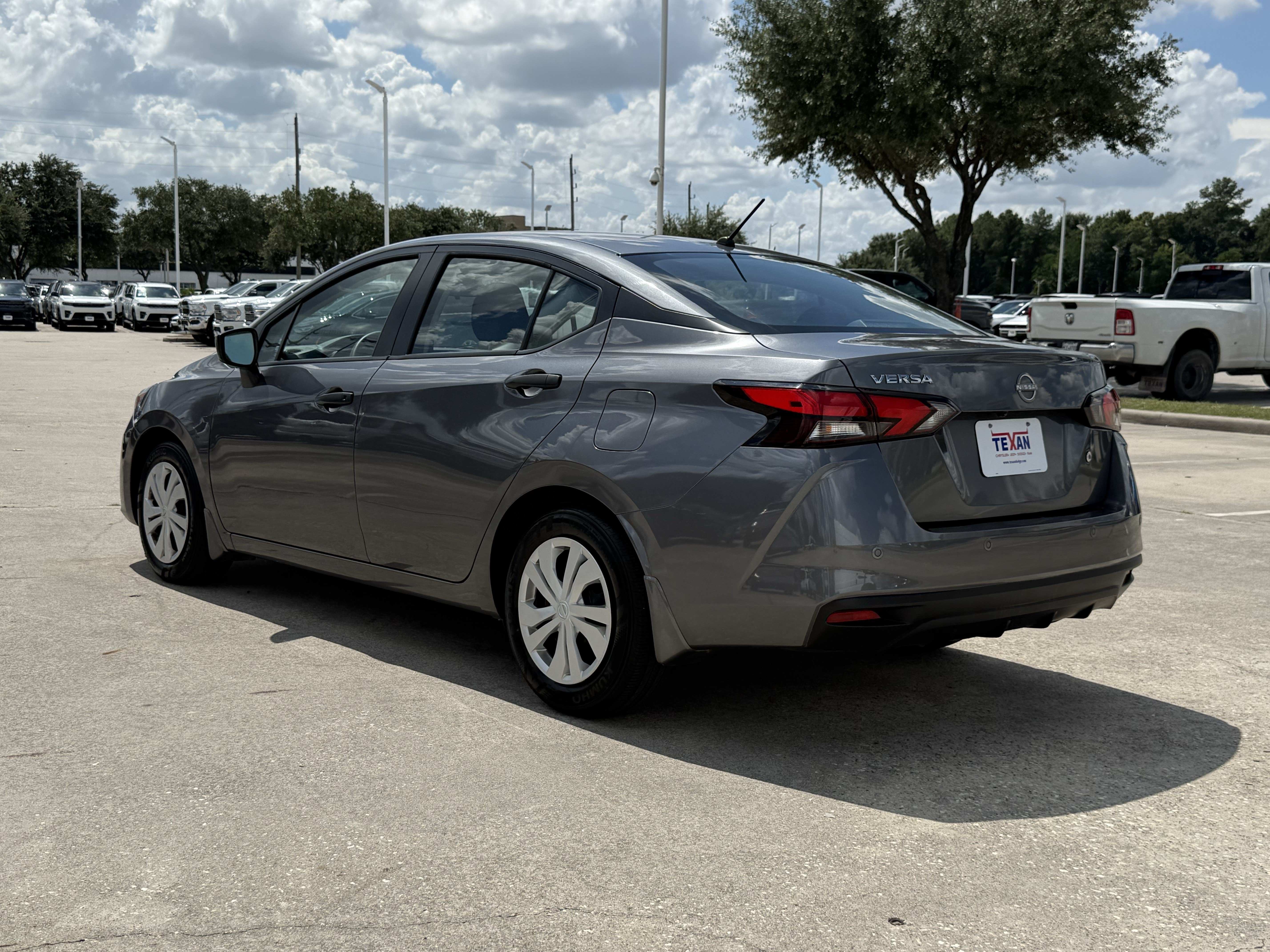 Used 2024 Nissan Versa S w/ Trunk Package FWD image 7