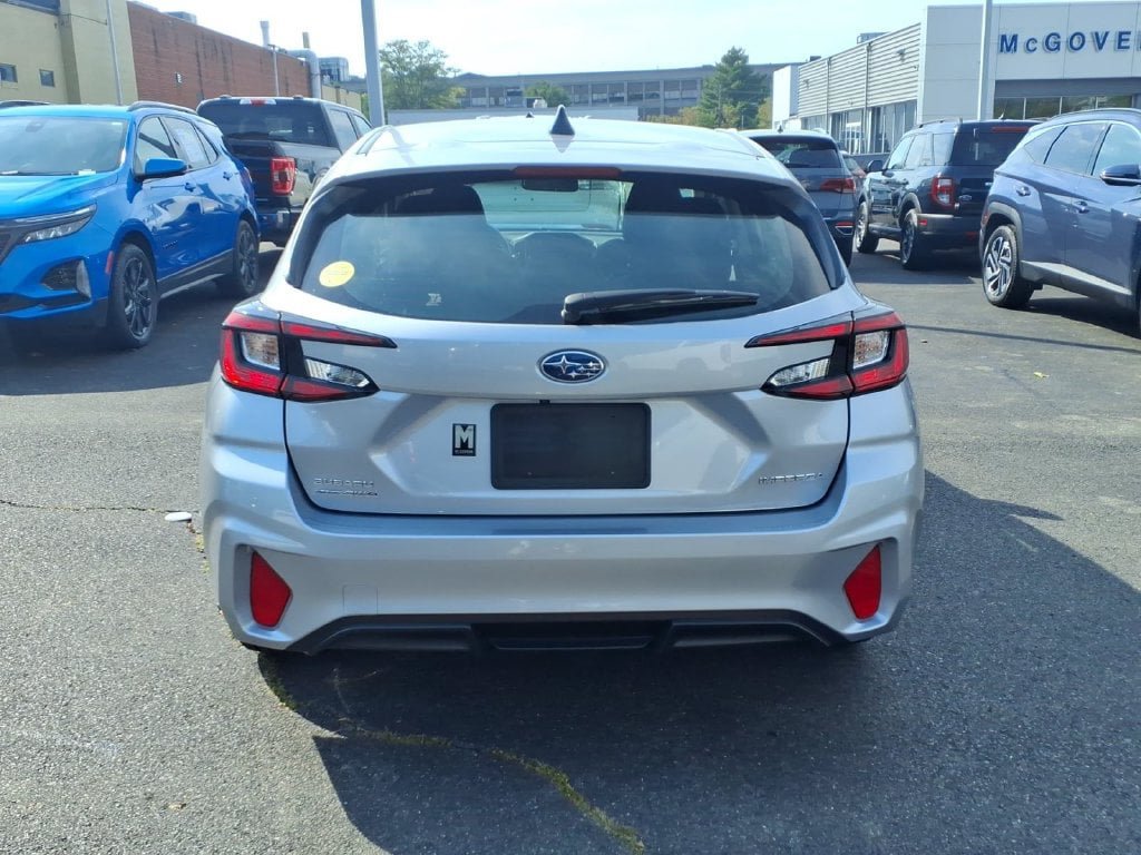 Used 2025 Subaru Impreza 2.0i AWD/4WD image 7