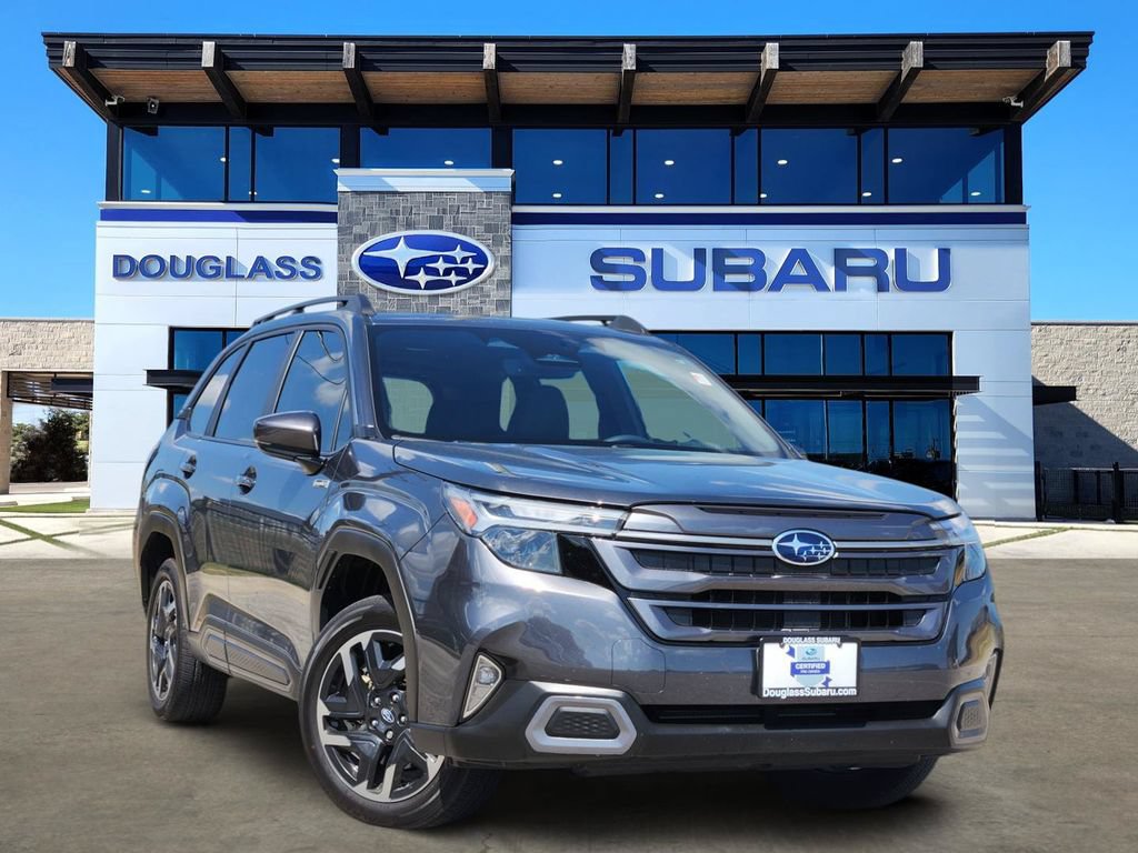Used 2025 Subaru Forester Limited AWD/4WD image 1