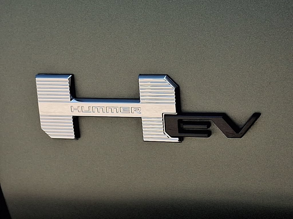 Used 2024 GMC Hummer EV 3X w/ LPO, Illumination Package AWD/4WD image 29