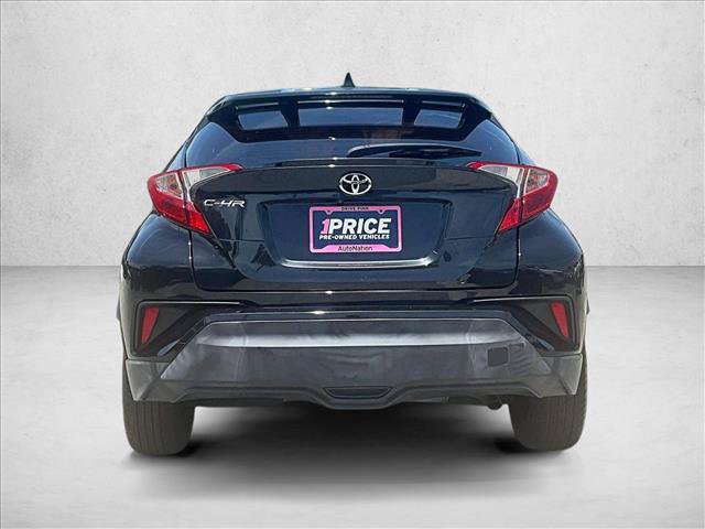 Used 2019 Toyota C-HR LE FWD image 4