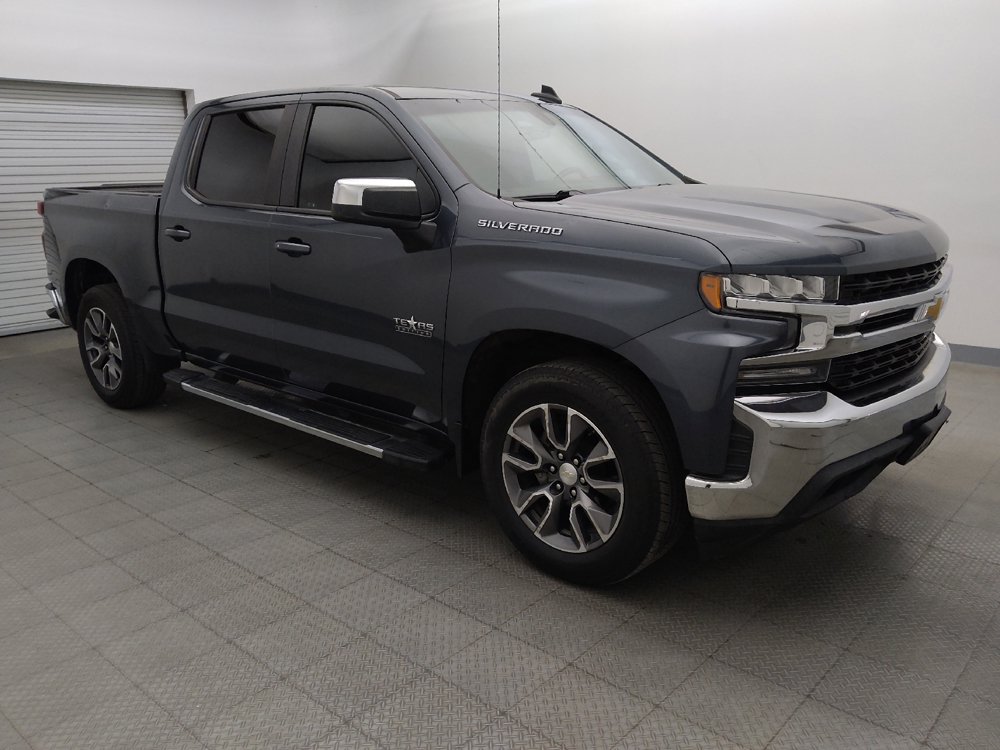 Used 2020 Chevrolet Silverado 1500 LT w/ Texas Edition RWD image 11