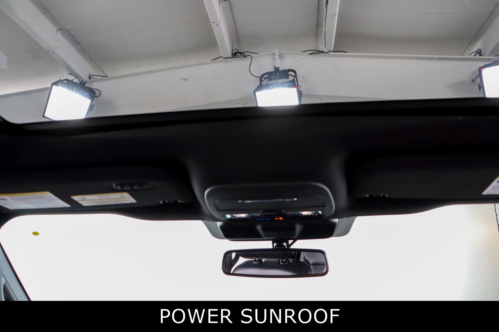 Used 2022 Ford F150 Lariat w/ Equipment Group 502A High image 24