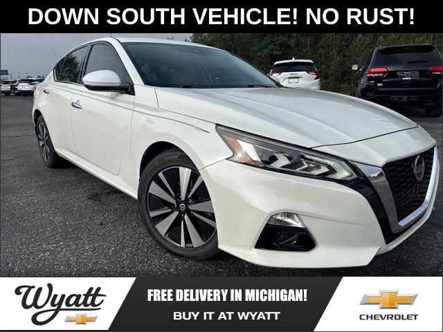 Used 2019 Nissan Altima 2.5 SV FWD image 1