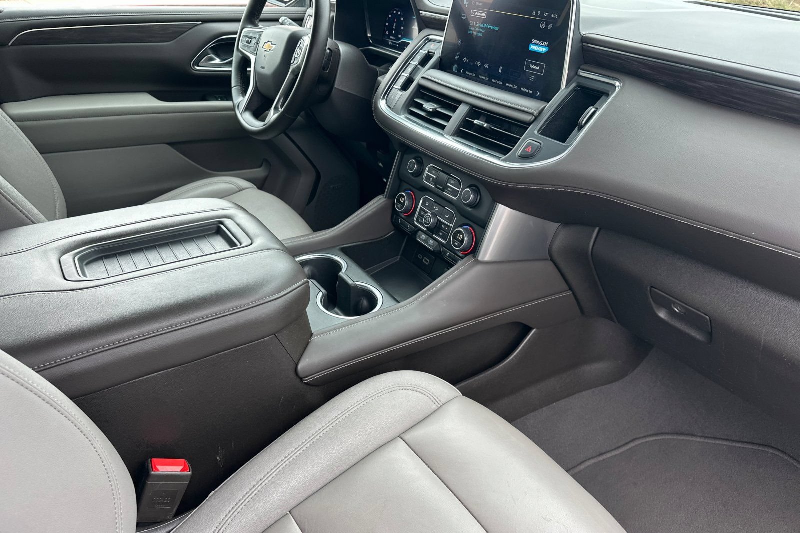 Used 2024 Chevrolet Tahoe LT AWD/4WD image 17