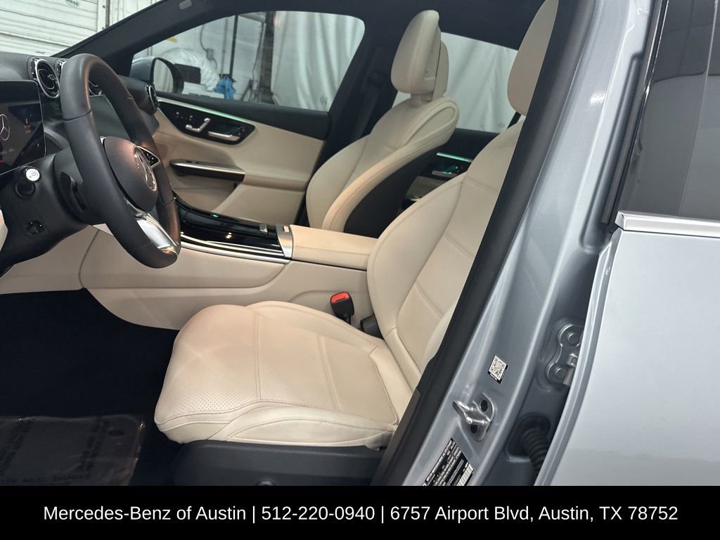 Used 2025 Mercedes-Benz GLC 300 image 20