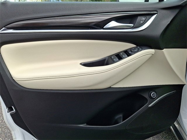 Certified 2022 Buick Enclave Essence w/ Experience Buick Package image 14