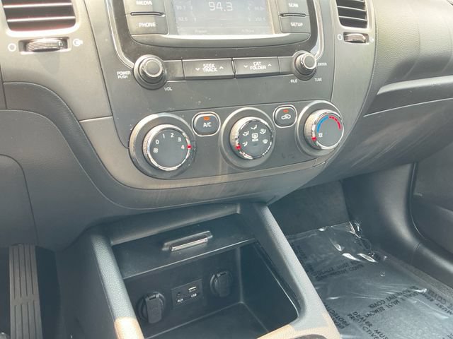 Used 2017 Kia Forte LX w/ LX Popular Package FWD image 23