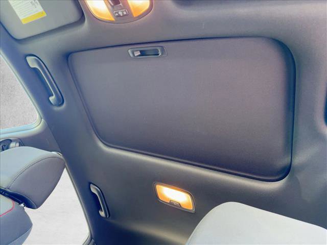 Used 2022 Hyundai Kona N Line w/ Tech Package image 16