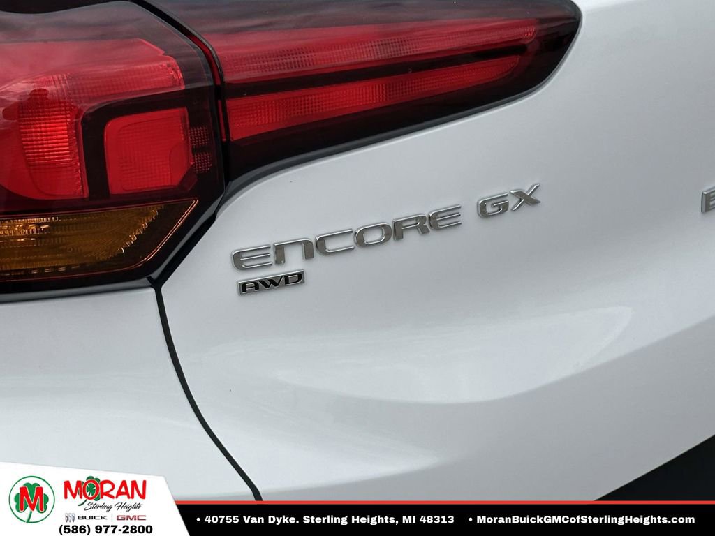 Used 2024 Buick Encore GX Preferred AWD/4WD image 10