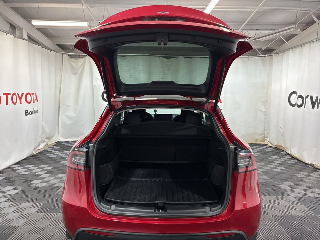 Used 2023 Tesla Model Y Long Range image 17