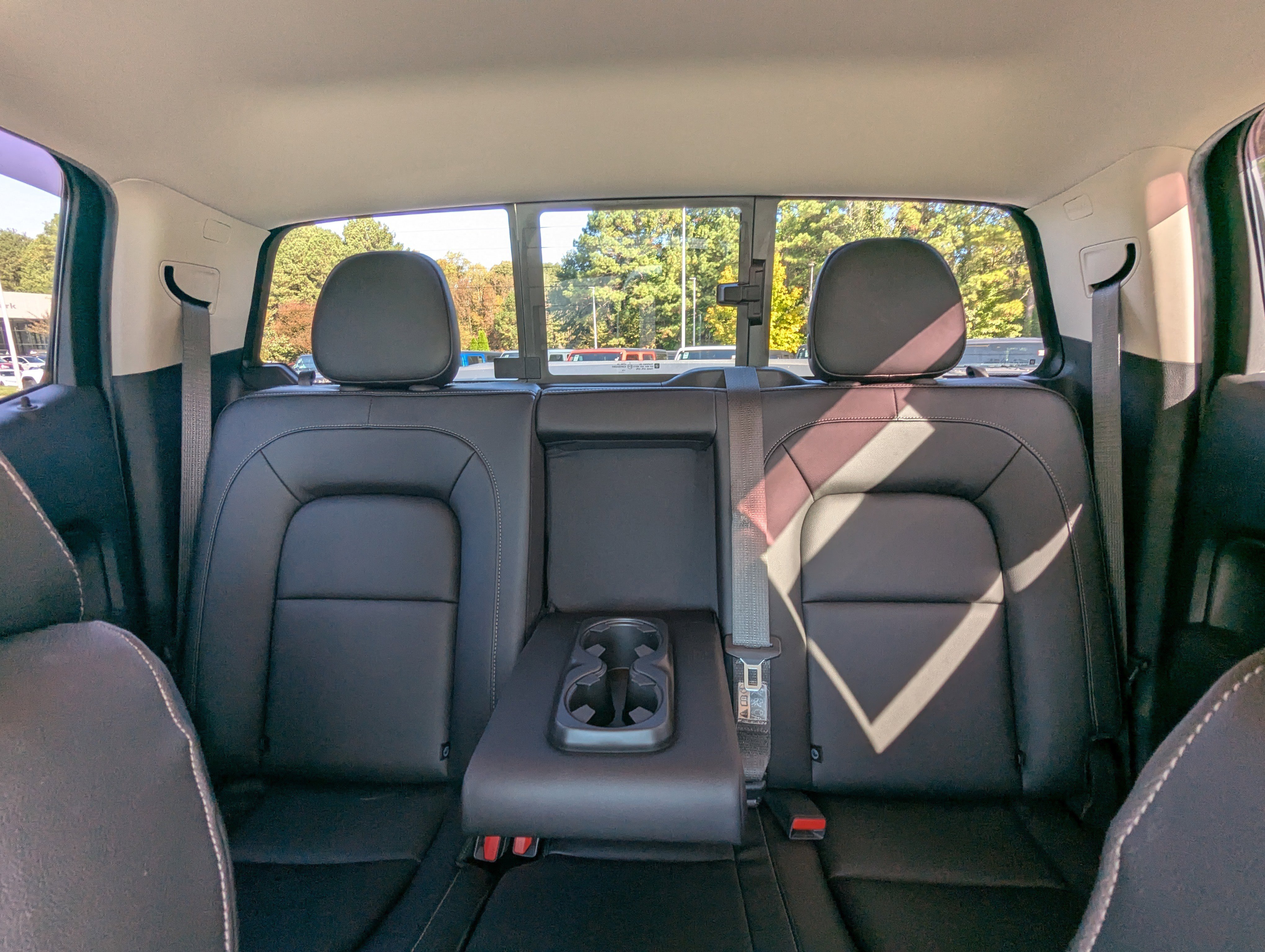 Used 2020 Chevrolet Colorado ZR2 image 10