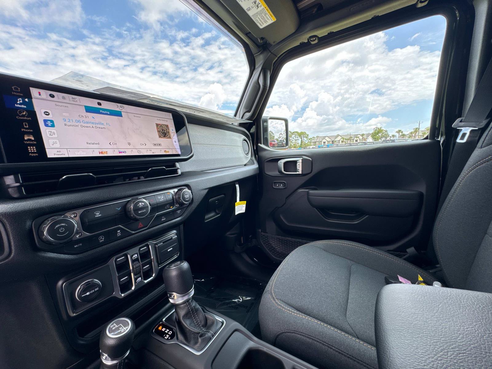 New 2026 Jeep Wrangler Unlimited Sport AWD/4WD image 25