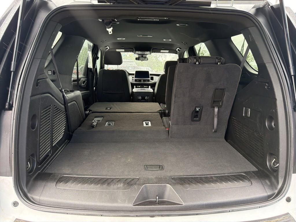 Used 2024 GMC Yukon SLE AWD/4WD image 18