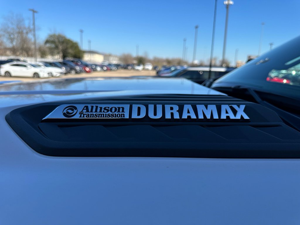 Used 2025 Chevrolet Silverado 2500 LT w/ Convenience Package image 28