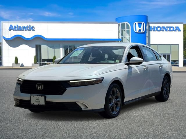 Certified 2023 Honda Accord EX image 2