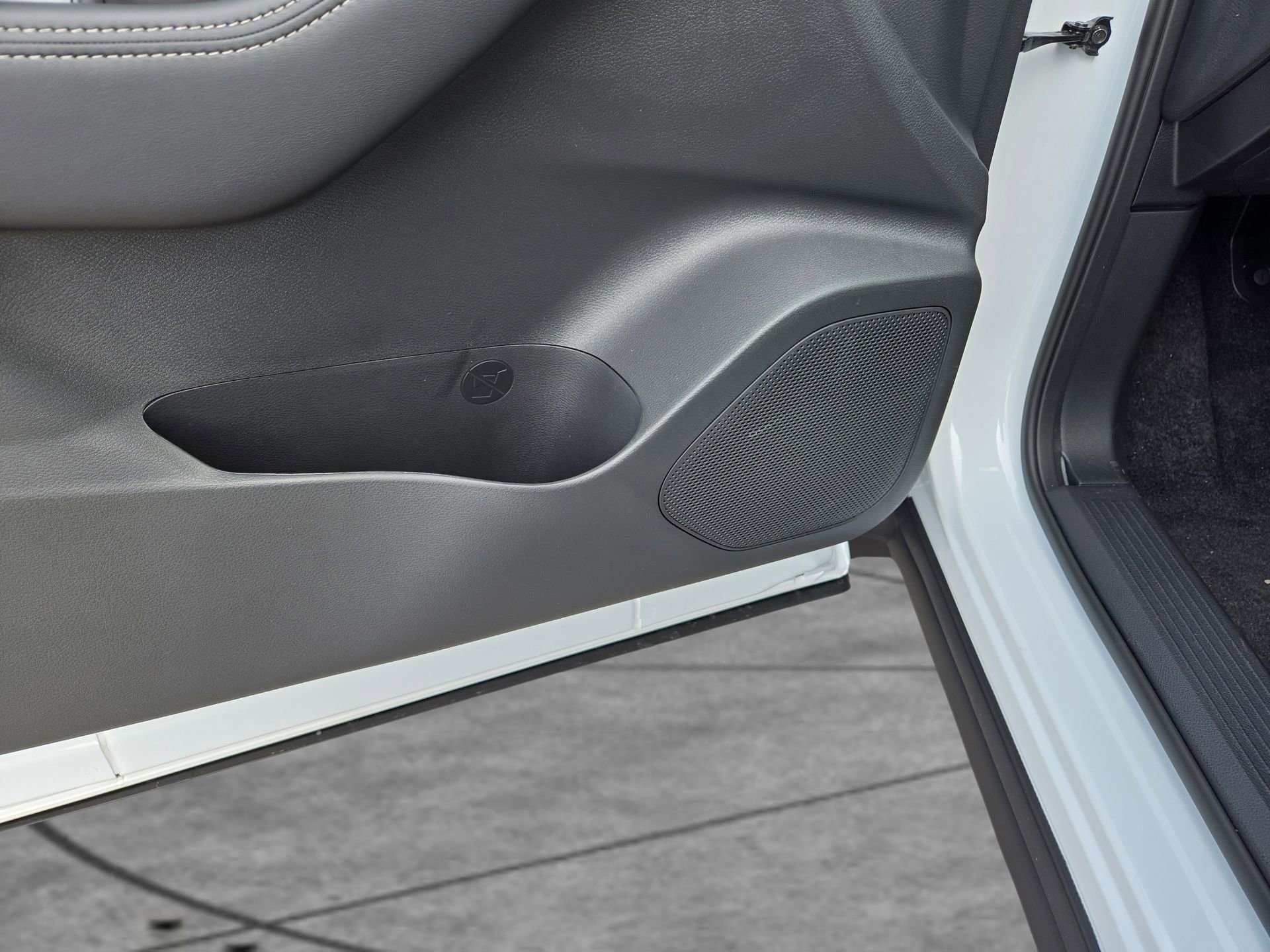 New 2026 Nissan Rogue SV w/ Cold Weather Package image 31