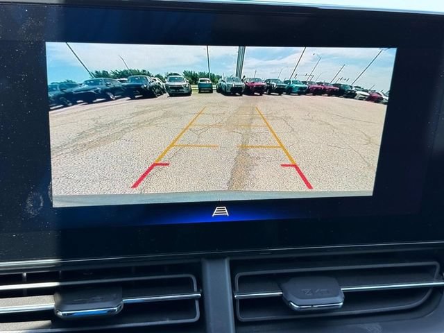 New 2026 Chevrolet Trax RS w/ Sunroof Package FWD image 14