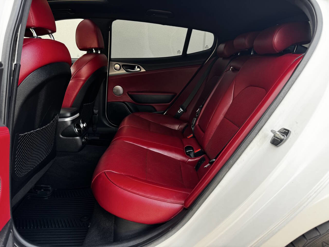 Used 2020 Kia Stinger GT1 image 14