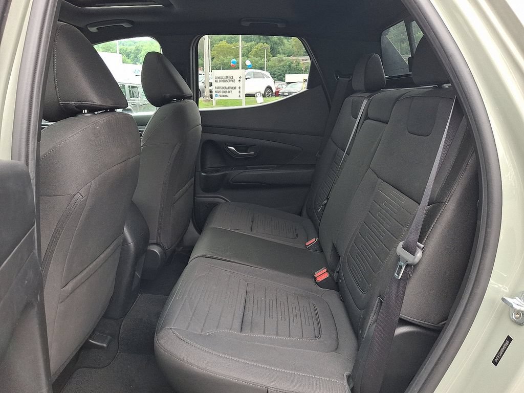 Used 2023 Hyundai Santa Cruz SEL w/ Activity Package AWD/4WD image 11