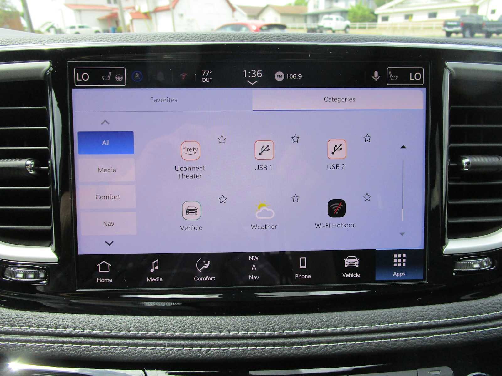 New 2026 Chrysler Pacifica Select FWD image 45