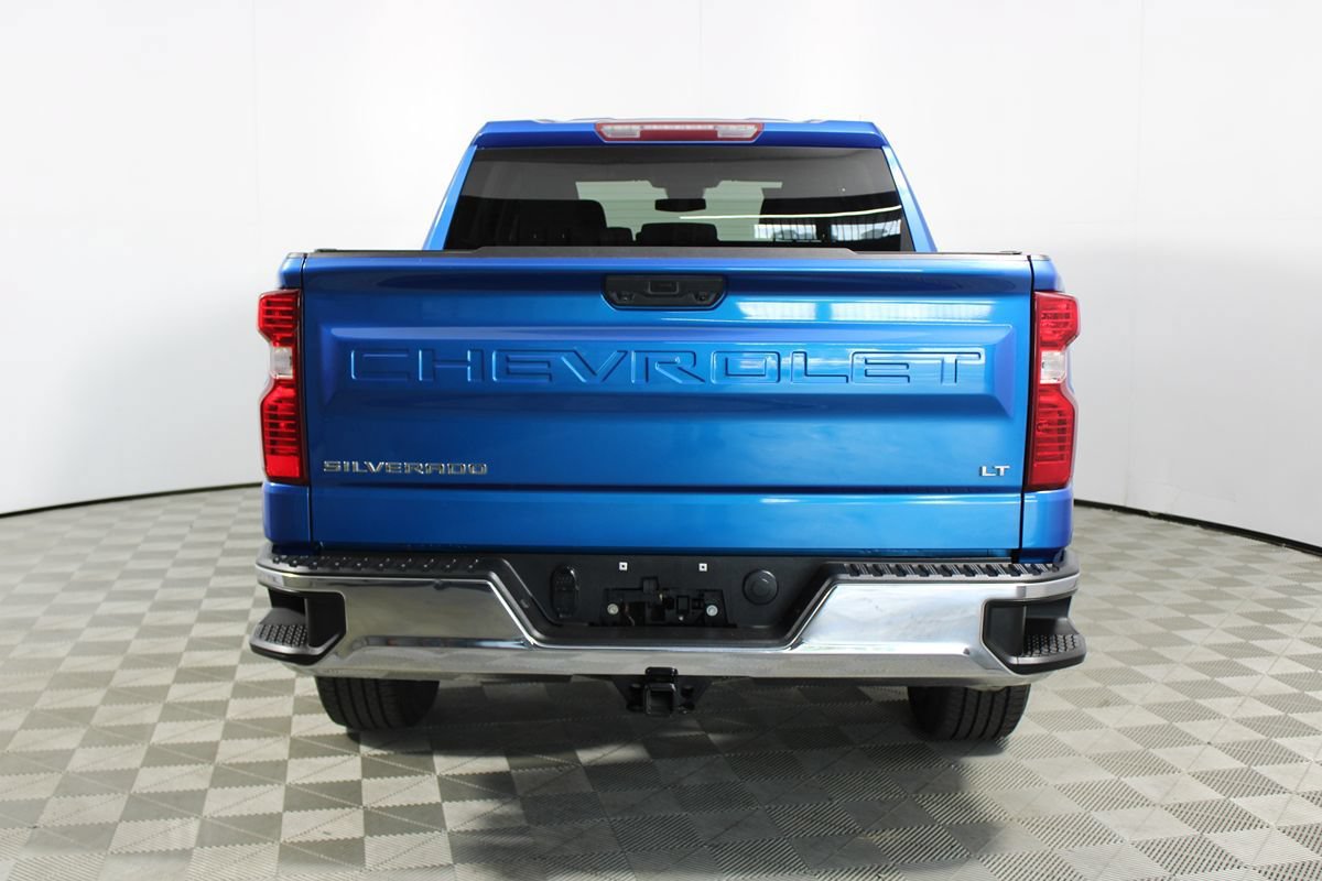 Used 2022 Chevrolet Silverado 1500 LT AWD/4WD image 29