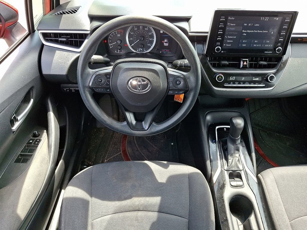 Used 2021 Toyota Corolla LE FWD image 9