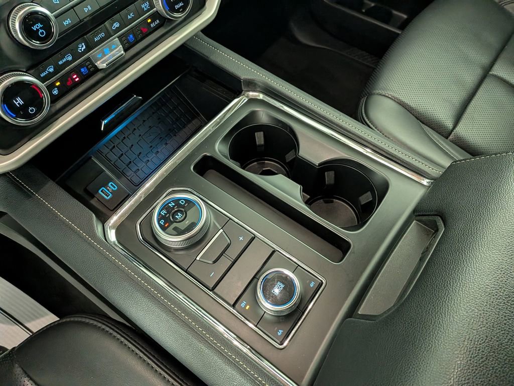 Used 2024 Ford Expedition Max XLT image 28