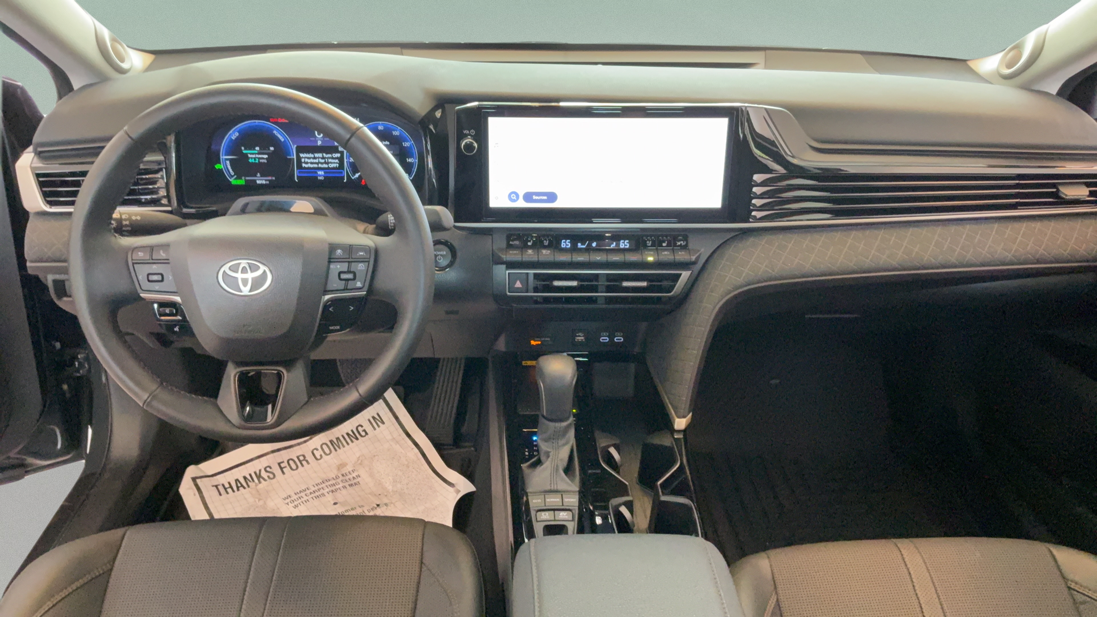 Used 2025 Toyota Camry XLE w/ Premium Plus Package FWD image 16