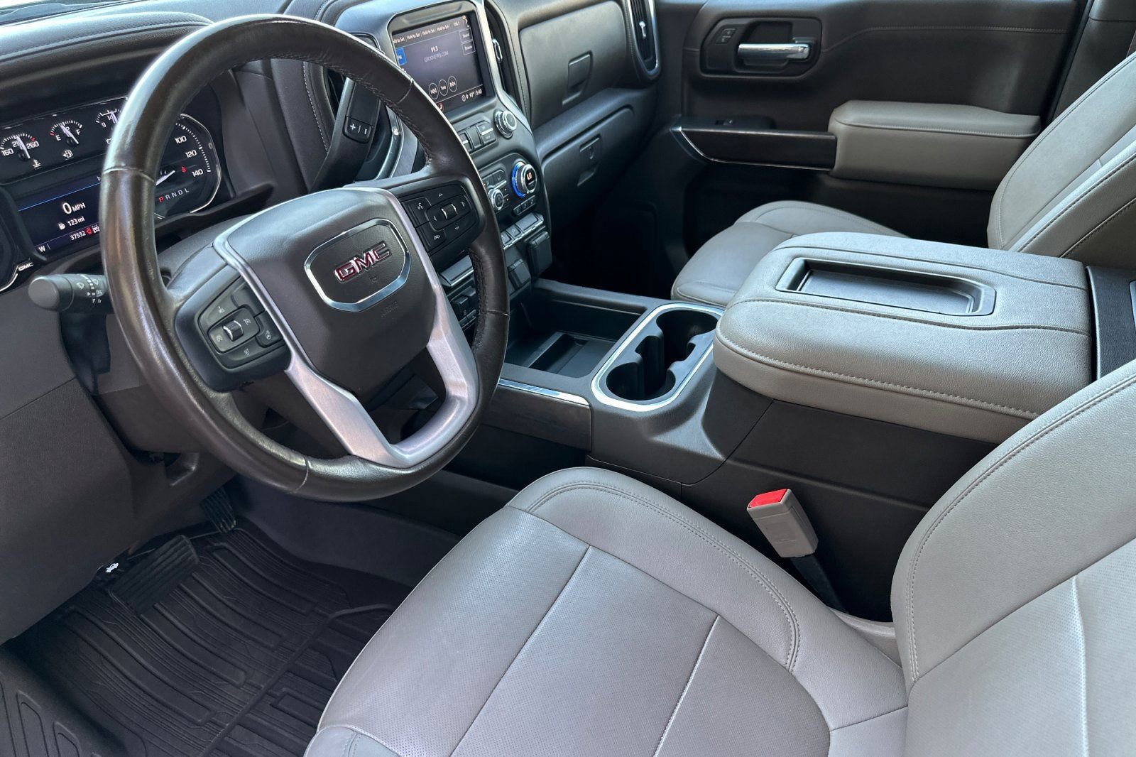 Certified 2022 GMC Sierra 1500 SLT w/ SLT Premium Package image 10