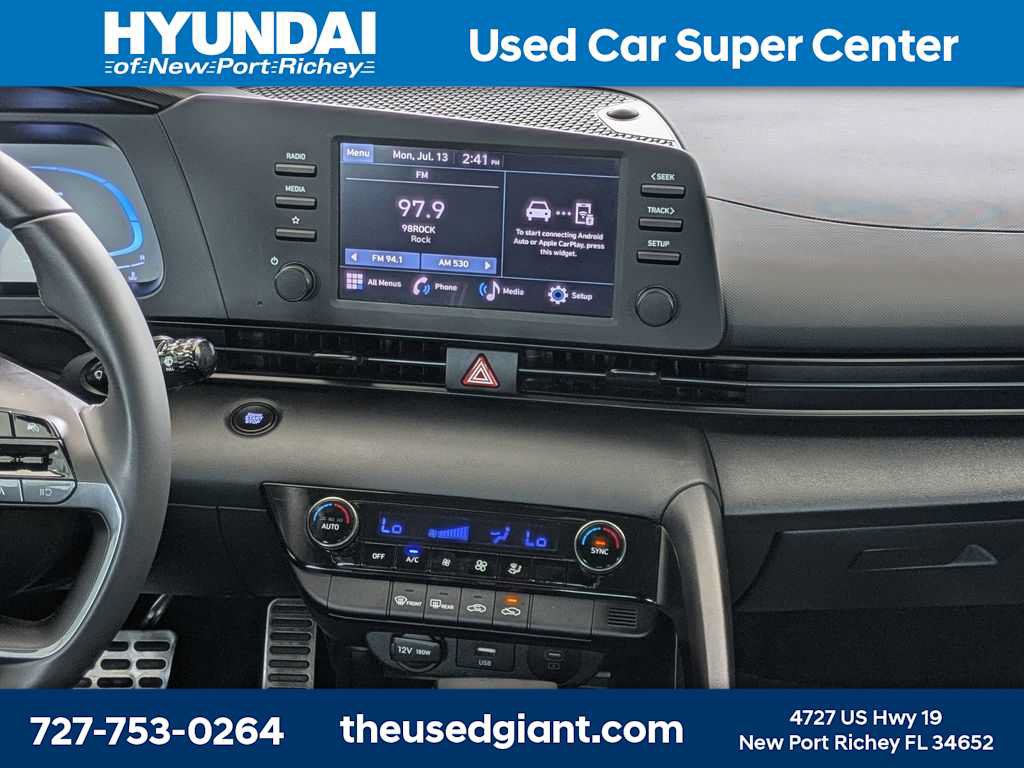 Certified 2025 Hyundai Elantra Sport FWD image 18