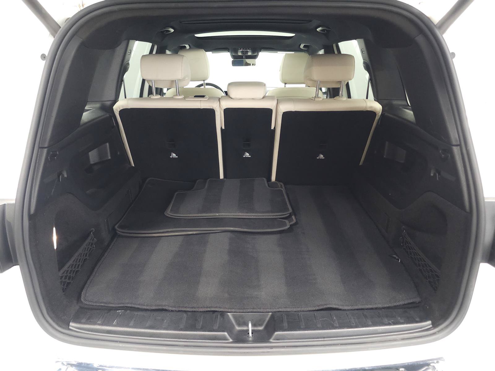 Used 2021 Mercedes-Benz GLB 250 4MATIC image 11
