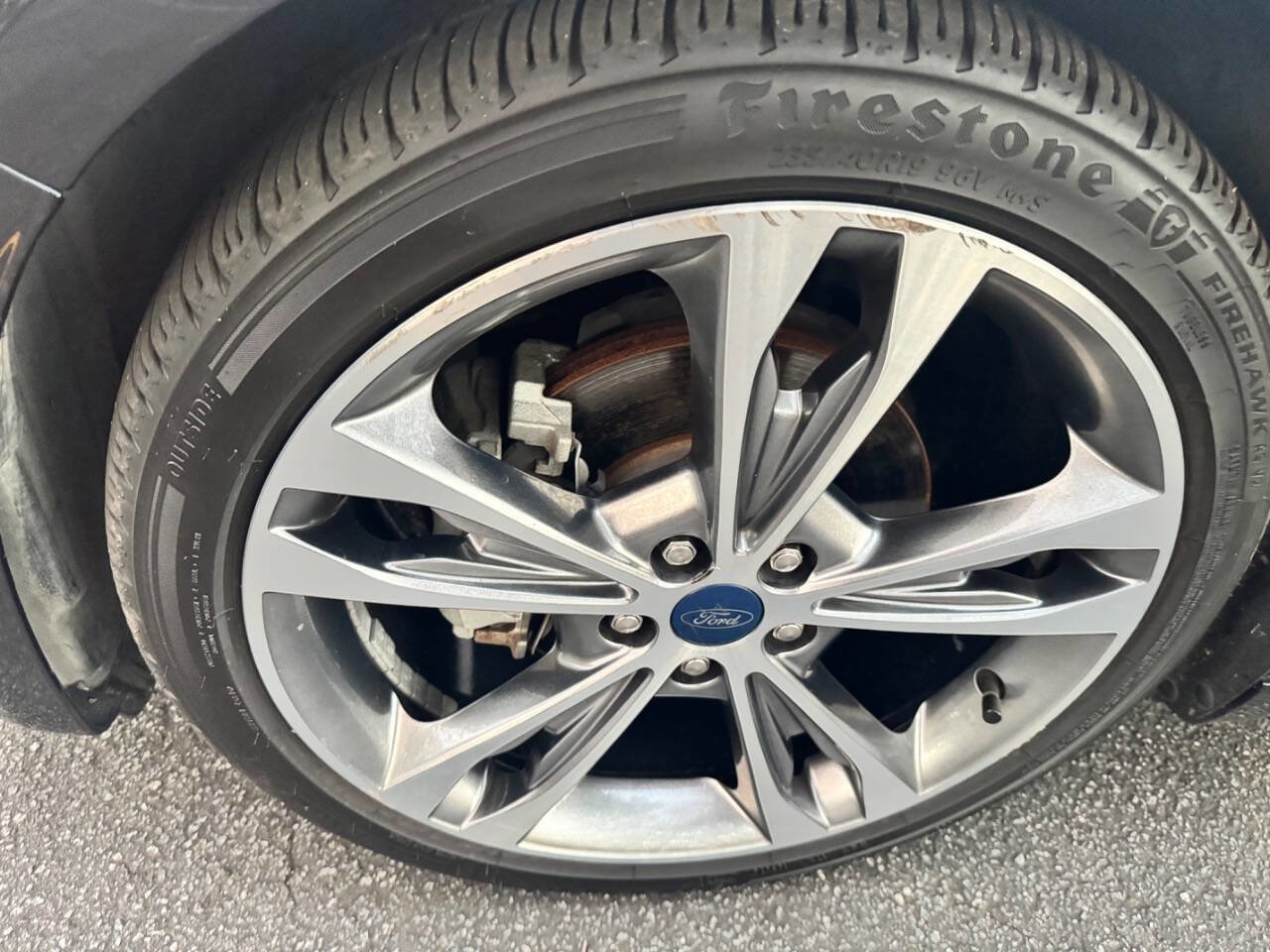 Used 2020 Ford Fusion Titanium image 12