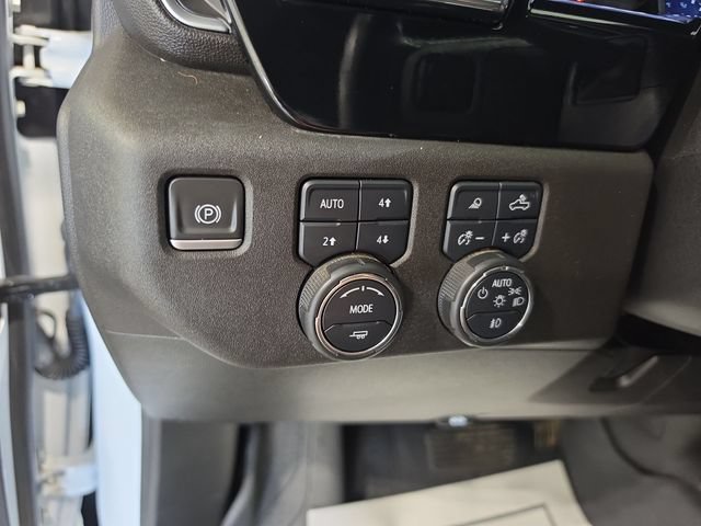 Used 2024 Chevrolet Silverado 3500 LTZ AWD/4WD image 19