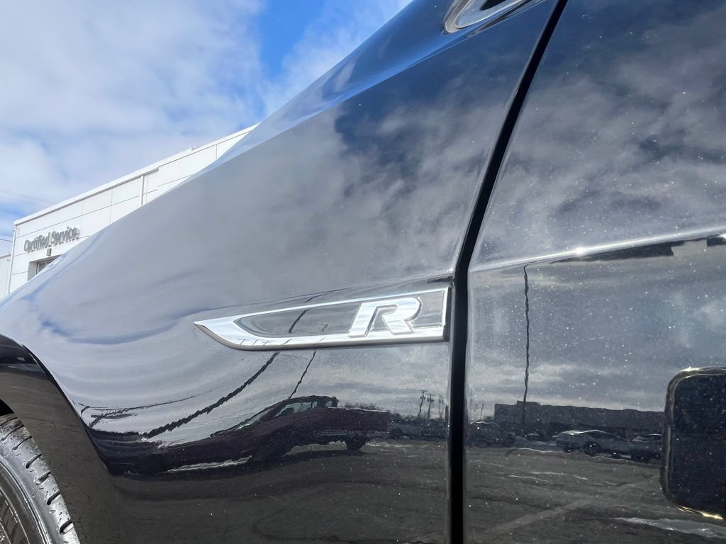 Used 2017 Volkswagen Golf R 4-Door AWD/4WD image 20
