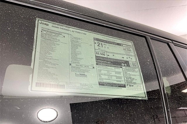 New 2025 Jeep Grand Cherokee L Altitude image 13