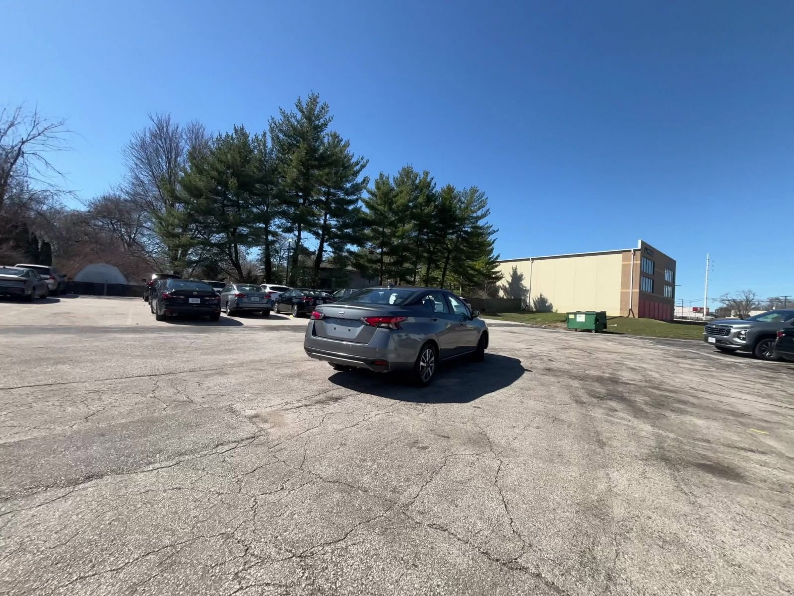 Used 2025 Nissan Versa SV image 10