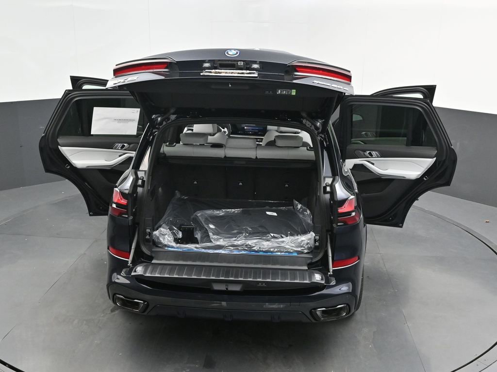 New 2026 BMW X5 xDrive50e AWD/4WD image 52