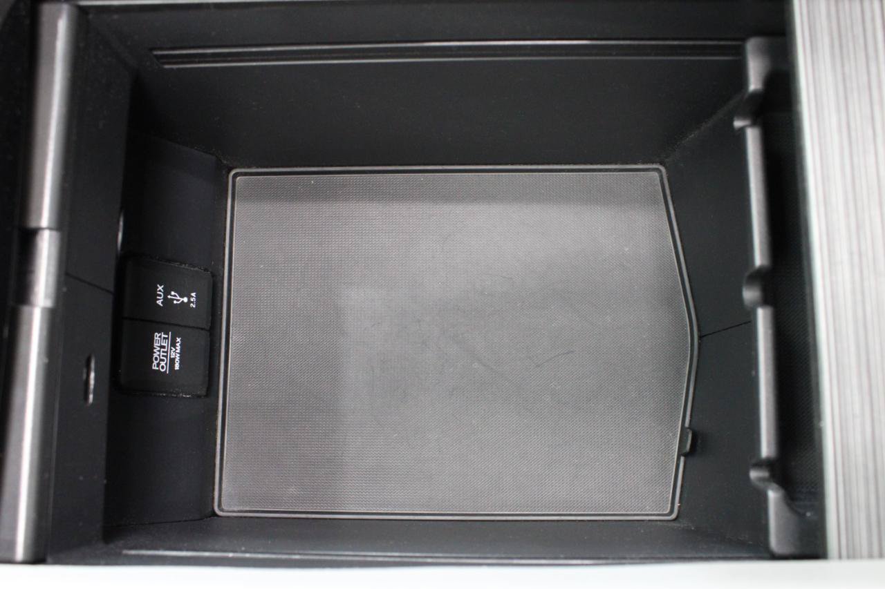 Used 2016 Honda Pilot Elite image 67