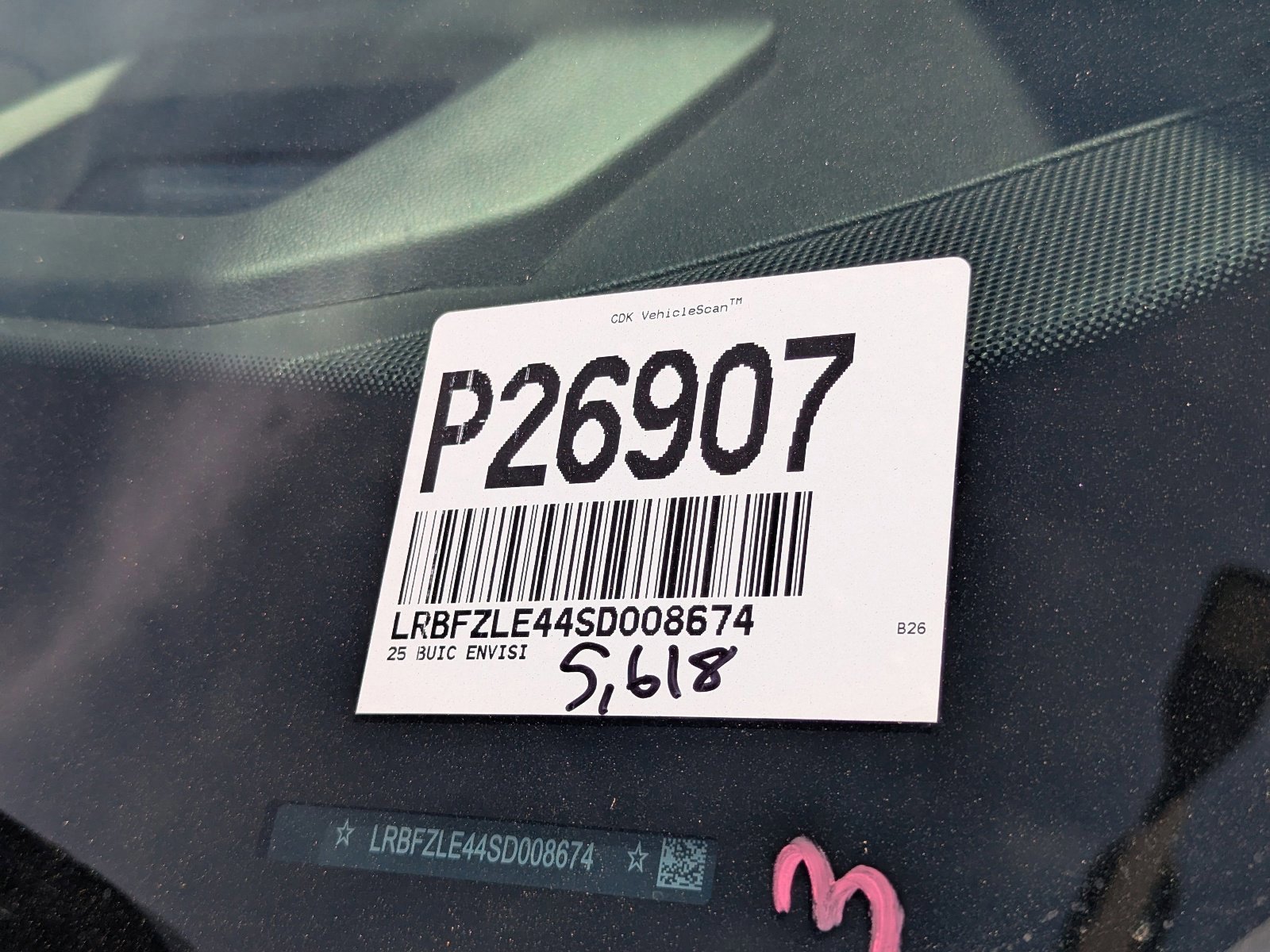 Used 2025 Buick Envision Sport Touring image 37