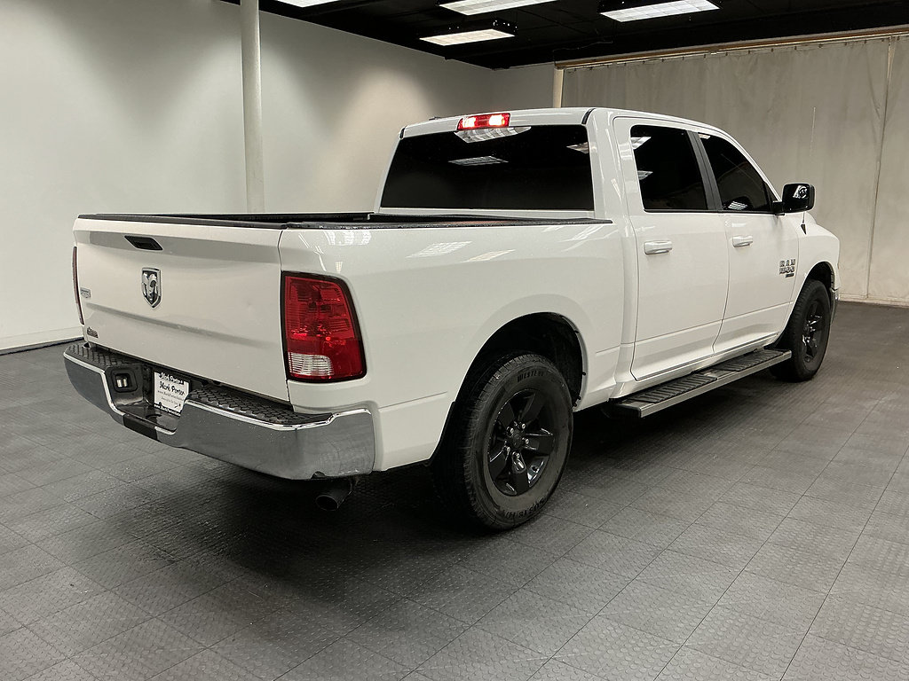 Used 2021 RAM 1500 Classic SLT AWD/4WD image 5