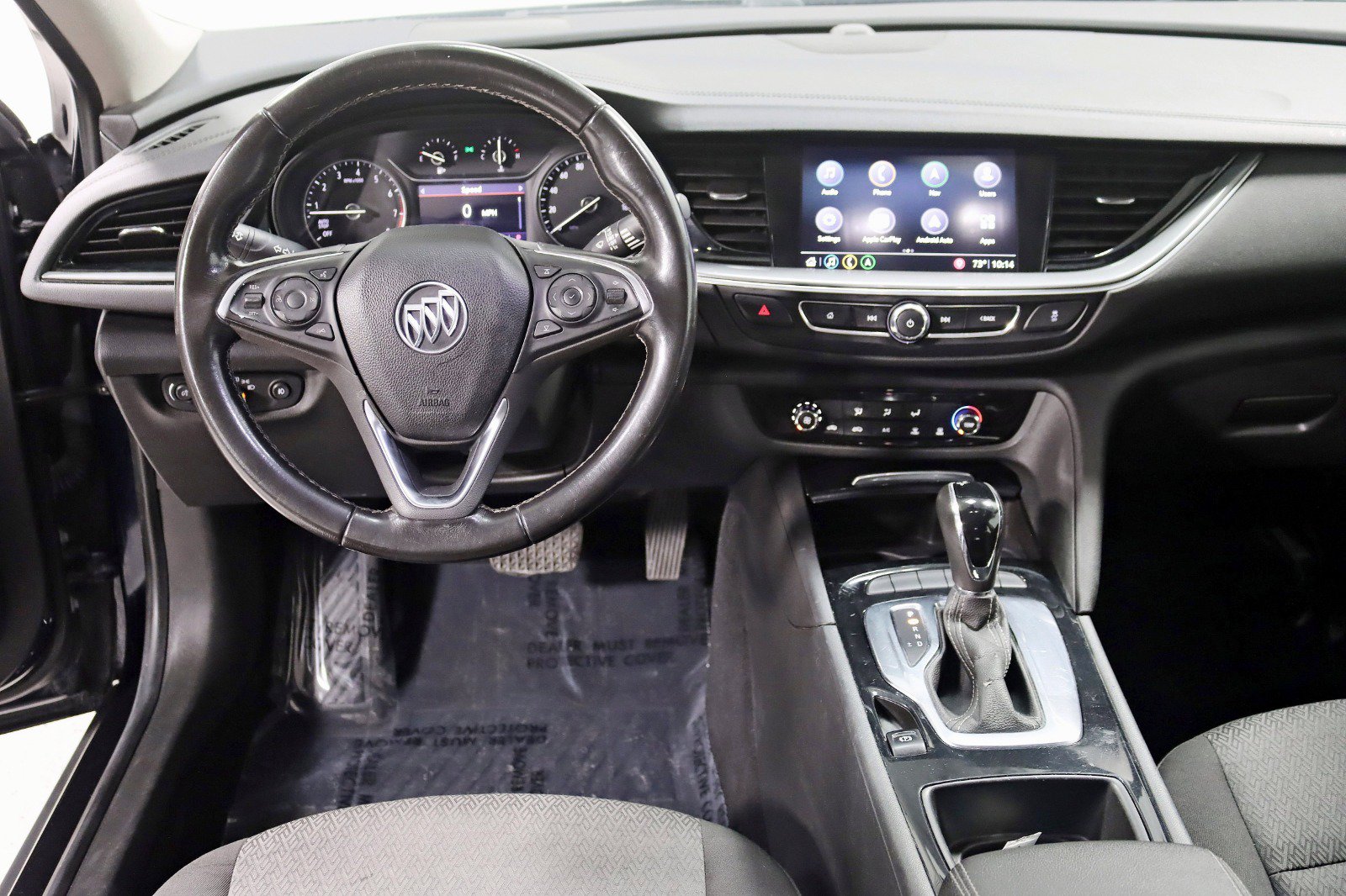 Used 2018 Buick Regal Preferred w/ Sights and Sounds Package AWD/4WD image 14