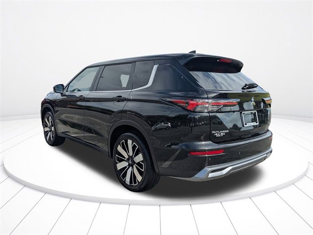 New 2025 Mitsubishi Outlander SE image 5