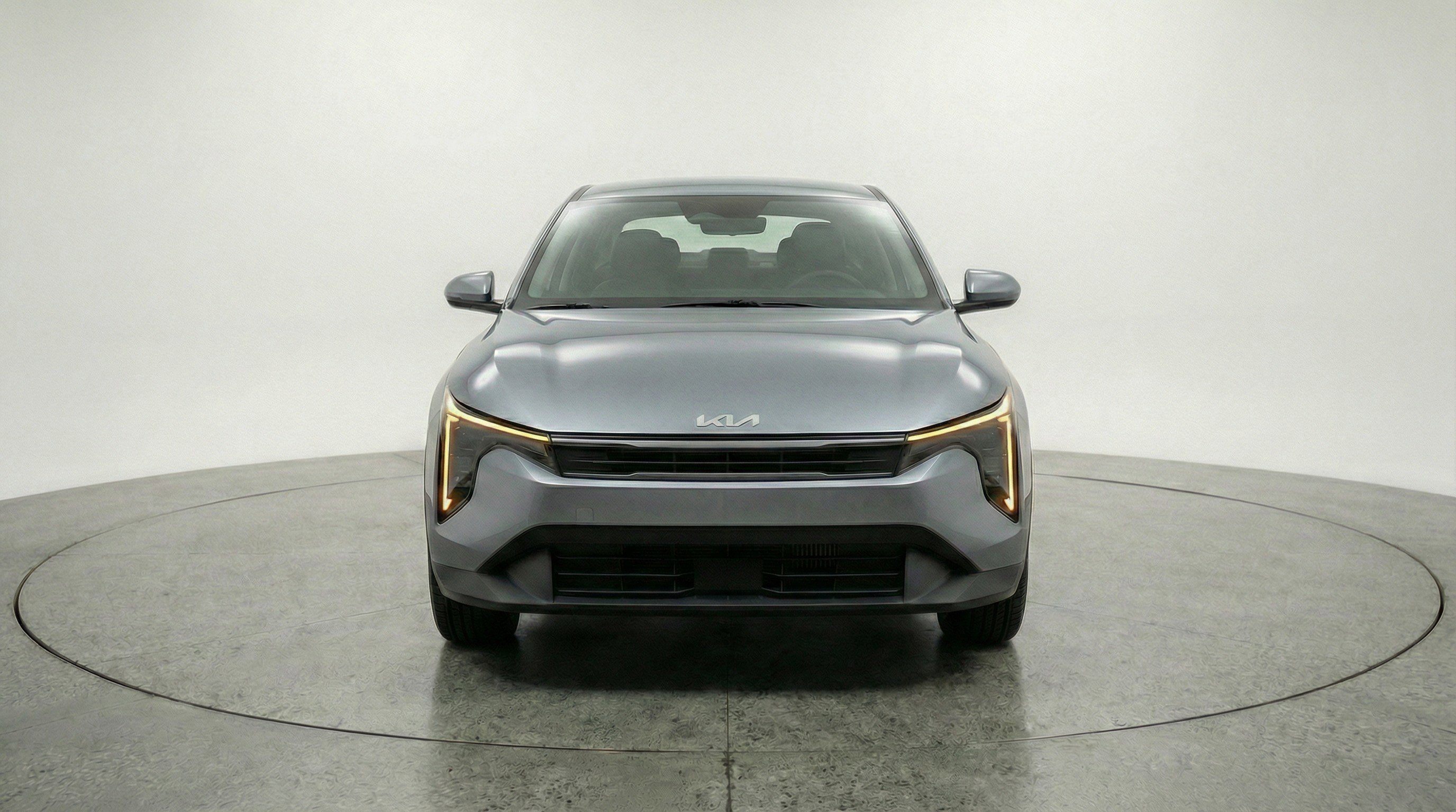 Used 2025 Kia K4 LXS image 2