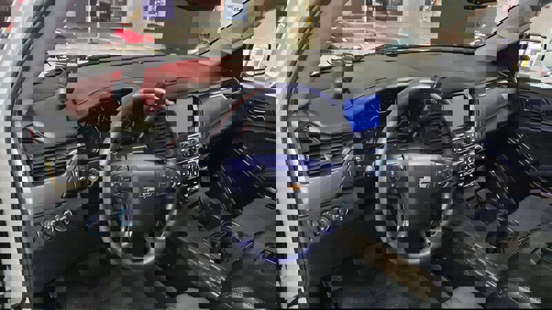 Used 2019 Chevrolet Tahoe 4WD w/ Enhanced Driver Alert Package image 11